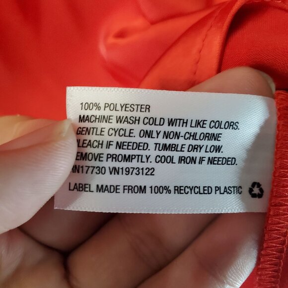 Ava & Viv Top Womens 1X Red Cowl Neck Satin Camisole Adjustable Straps *NWT* - Picture 3 of 9